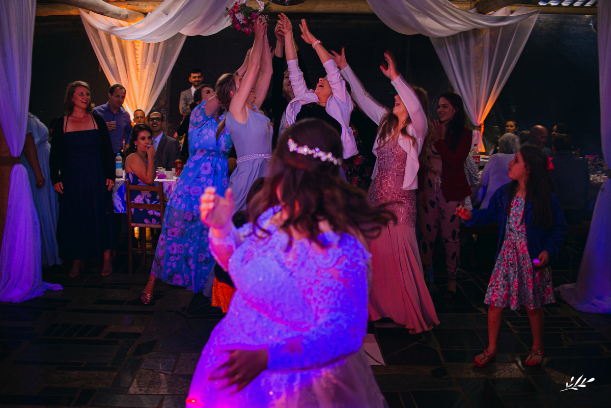 casamento; casamento religioso; making of noivo; making of noiva; casamento em rolante; casamento em riozinho; rs; casamento luterano; casamento católico; festa de casamento.