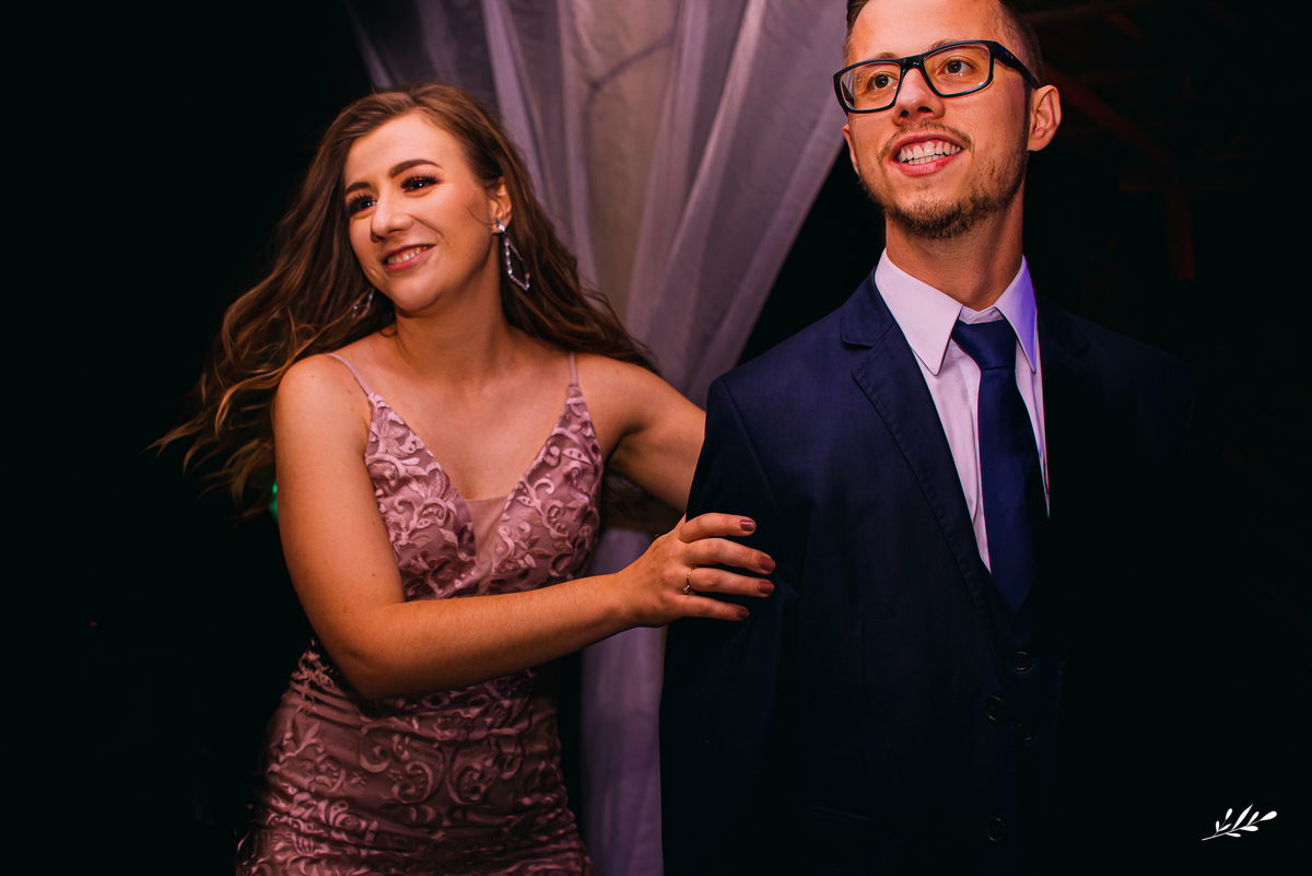 casamento; casamento religioso; making of noivo; making of noiva; casamento em rolante; casamento em riozinho; rs; casamento luterano; casamento católico; festa de casamento.