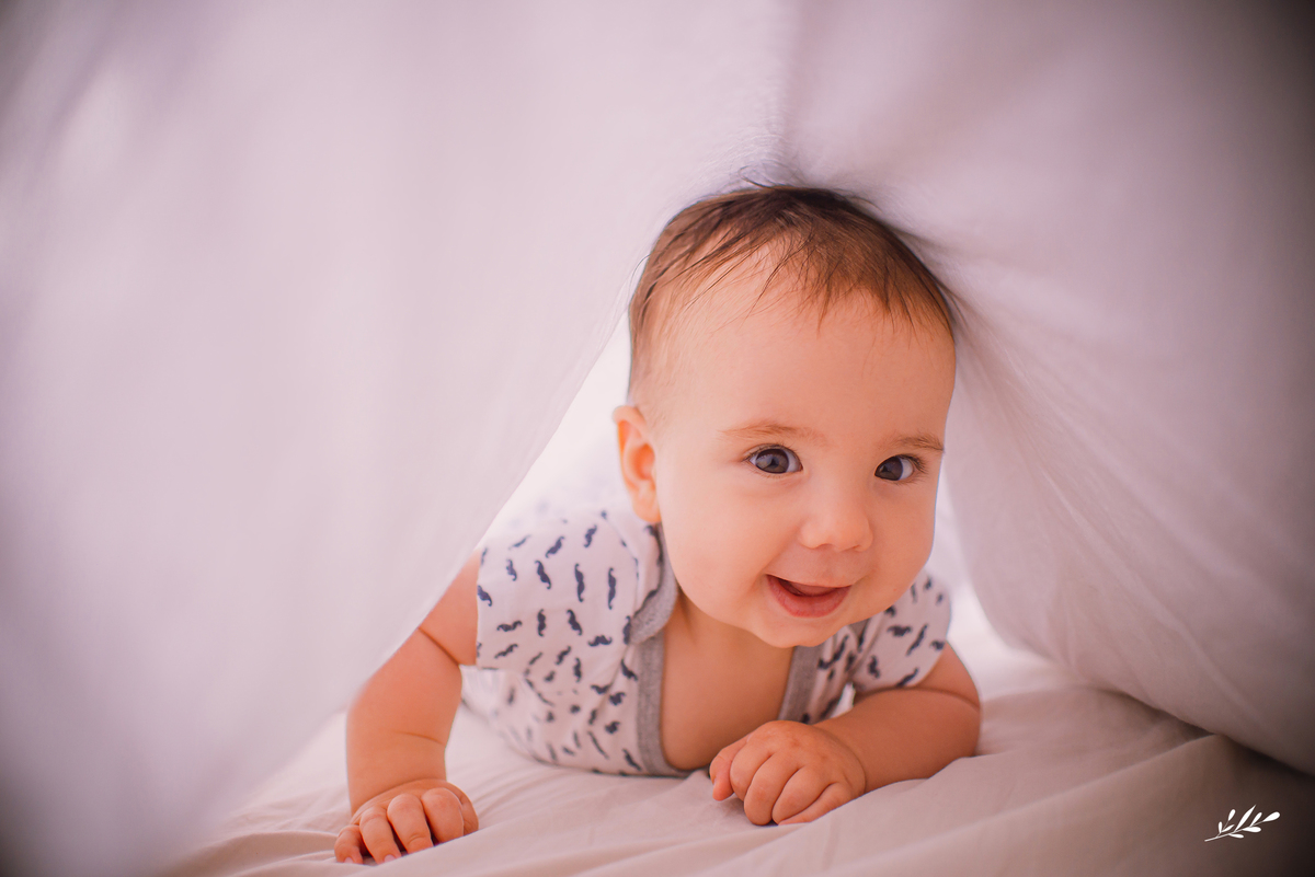 ensaio infantil; acompanhamento mensal; acompanhamento infantil; acompanhamento bebê; ensaio bebê; ensaio em casa; ensaio em dois irmãos; rs; 6 meses; ensaio de 6 meses.