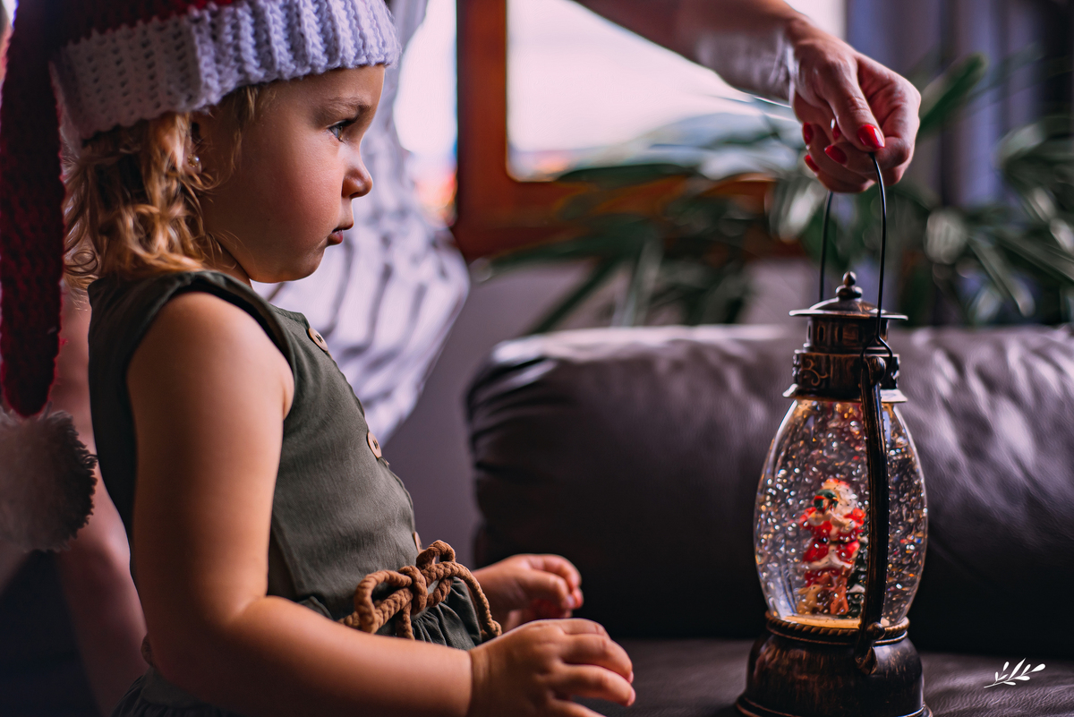 ensaio infantil; ensaio de dois anos; 2 anos; ensaio em casa.; ensaio de natal; ensaio em rolante; rs; ensaio família.