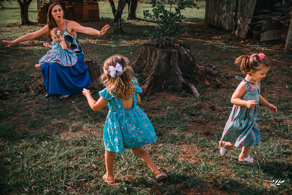 ensaio família; ensaio interior; ensaio em casa; ensaio infantil; ensaio ar livre; ensaio externo; ensaio em rolante; rs.