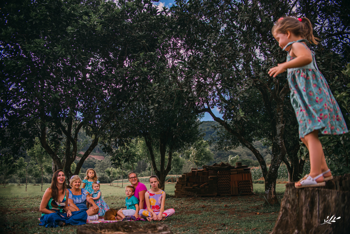 ensaio família; ensaio interior; ensaio em casa; ensaio infantil; ensaio ar livre; ensaio externo; ensaio em rolante; rs.