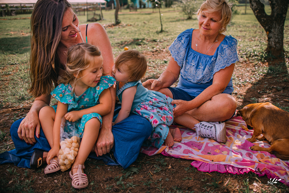ensaio família; ensaio interior; ensaio em casa; ensaio infantil; ensaio ar livre; ensaio externo; ensaio em rolante; rs.