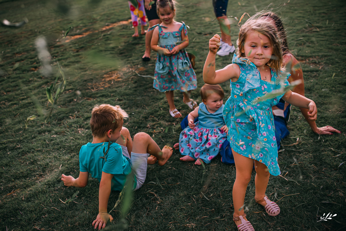 ensaio família; ensaio interior; ensaio em casa; ensaio infantil; ensaio ar livre; ensaio externo; ensaio em rolante; rs.