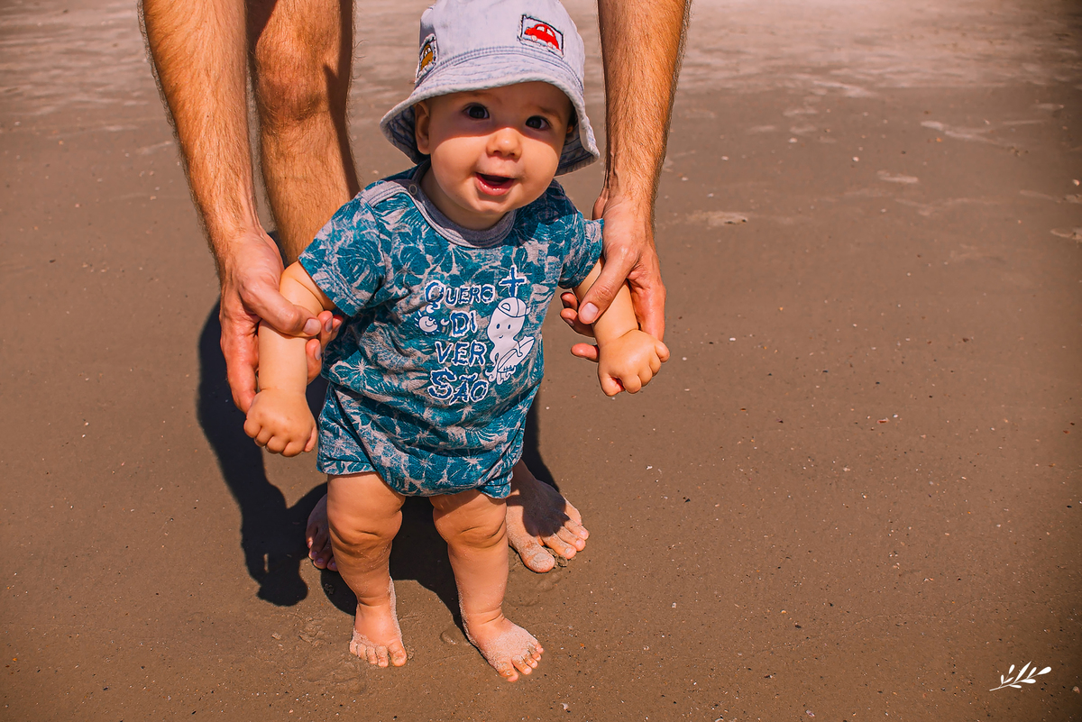 ensaio infantil; acompanhamento mensal; acompanhamento infantil; acompanhamento bebê; ensaio bebê; ensaio de 8 meses; liam; ensaio praia do sonho; palhoça; sc; ensaio família; ensaio na praia.