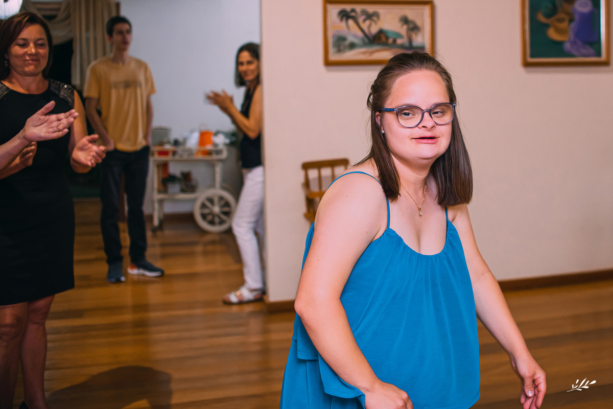 formatura; formatura pedagogia; formanda síndrome de down; ISEI; instituto superior de educação Ivoti. 