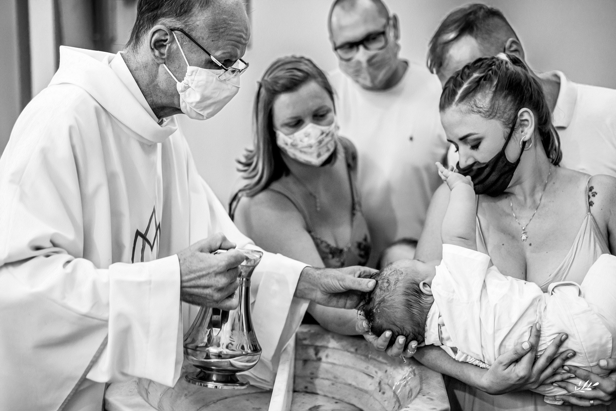 Batizado; batizado católico; batizado em casa.