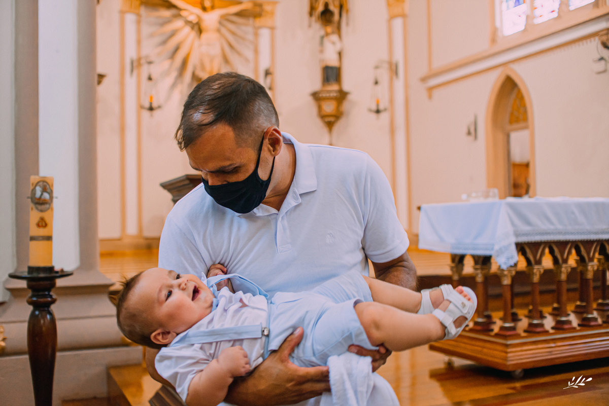 Batizado; batizado católico; batizado em casa.