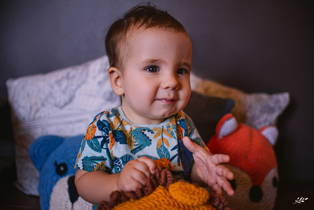 ensaio infantil; ensaio bebê; acompanhamento mensal; acompanhamento mensal do bebê; ensaio em casa; ensaio 9 meses; ensaio irmãos.