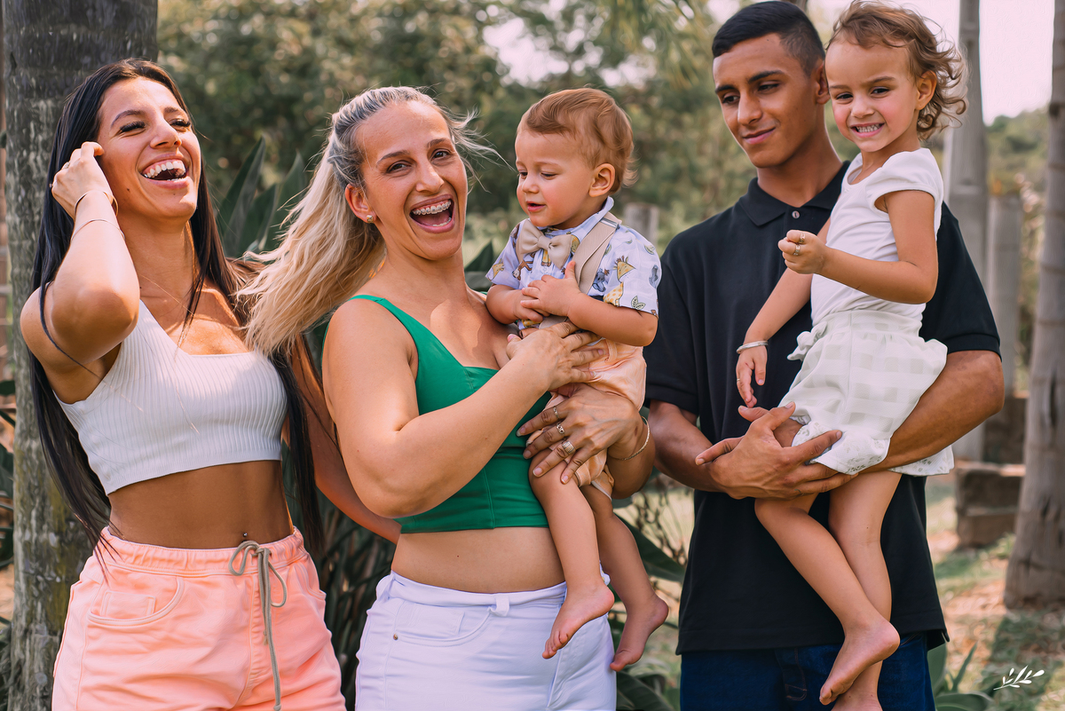 Ensaio infantil; ensaio em casa; ensaio criança; smash the cake; ensaio um ano; ensaio um aninho; festa na selva; ensaio de família.