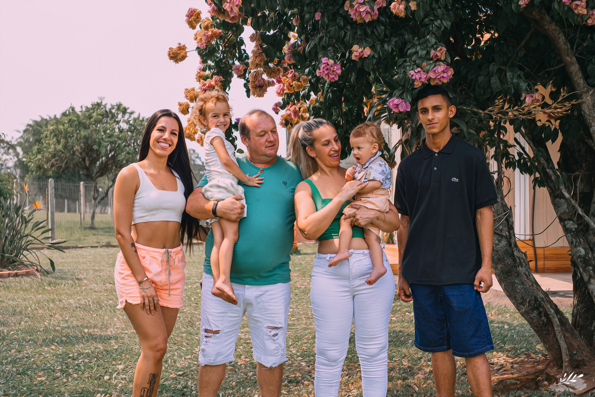Ensaio infantil; ensaio em casa; ensaio criança; smash the cake; ensaio um ano; ensaio um aninho; festa na selva; ensaio de família.