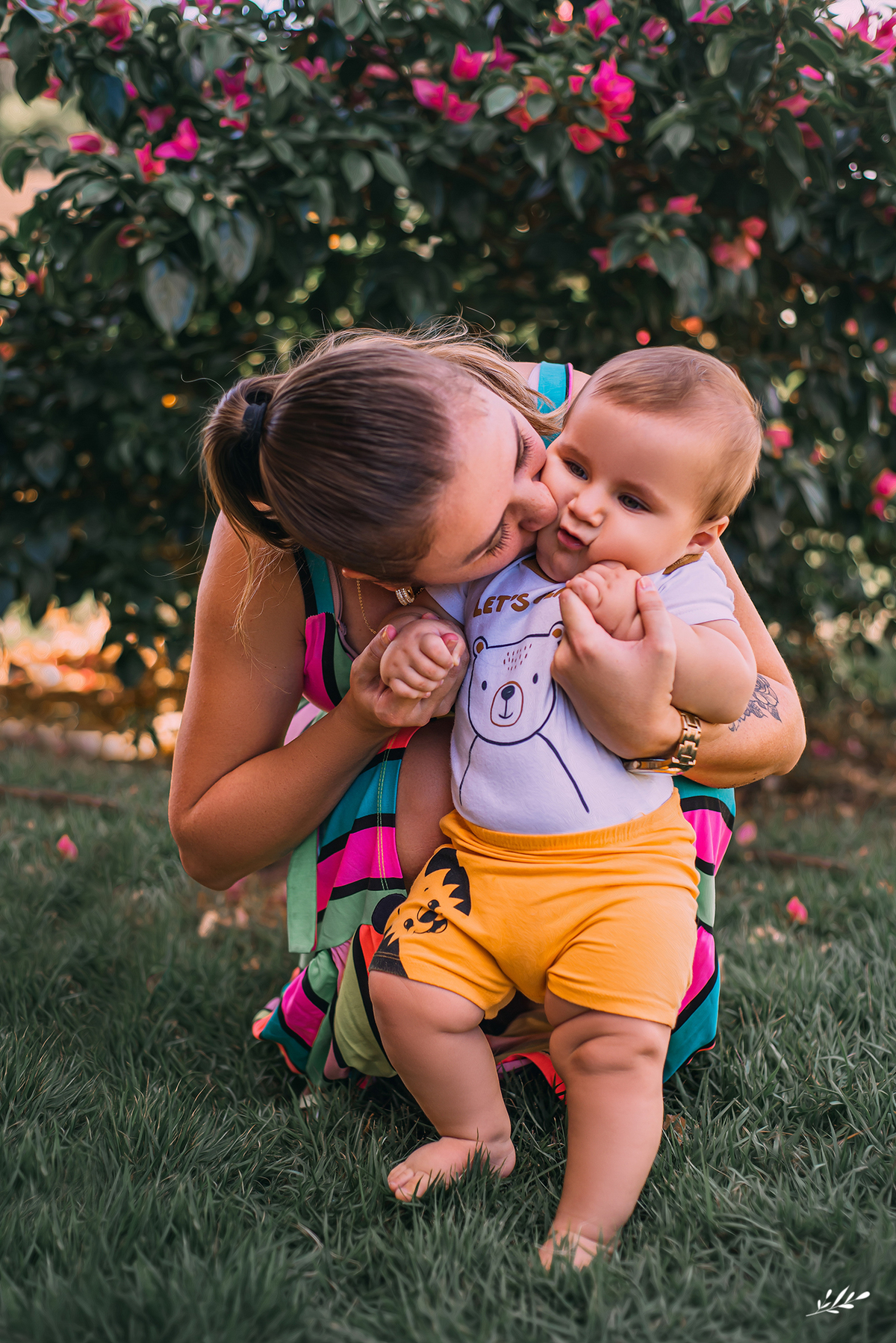 Ensaio bebê; ensaio infantil; ensaio em casa; ensaio na piscina; acompanhamento mensal do bebê; ensaio 8 meses.