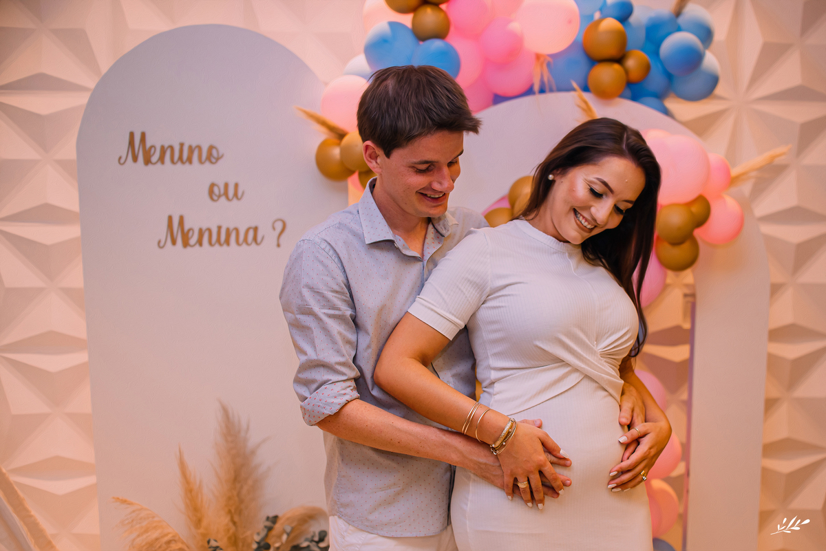 chá de revelação; revelação do bebê; chá do bebê.