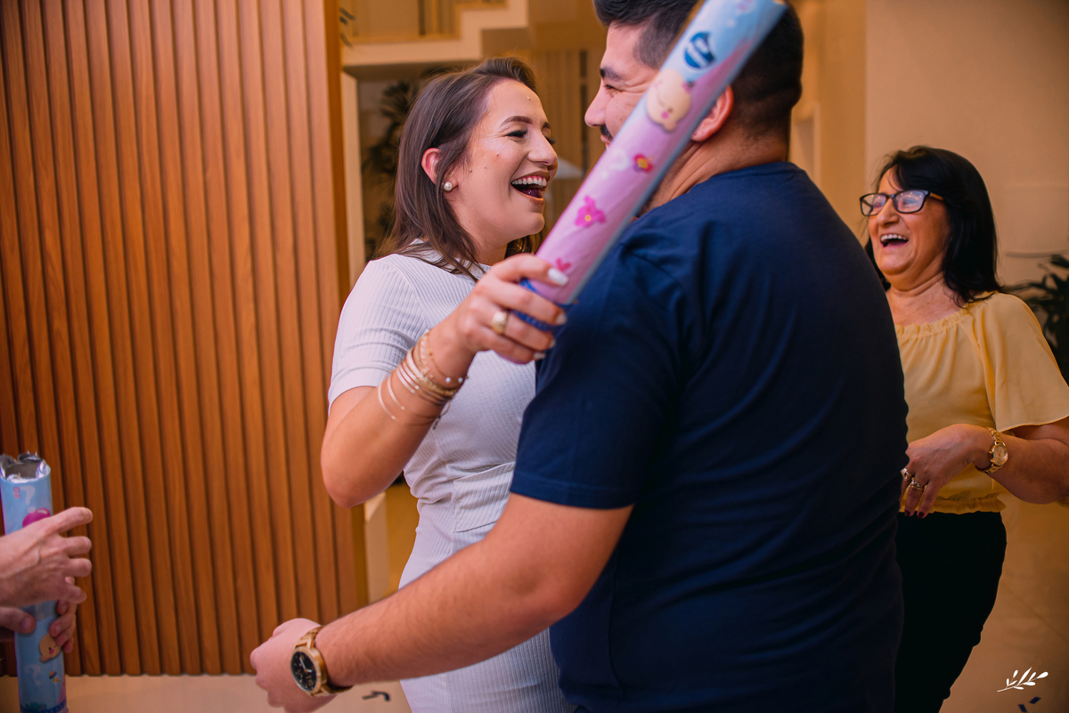 chá de revelação; revelação do bebê; chá do bebê.