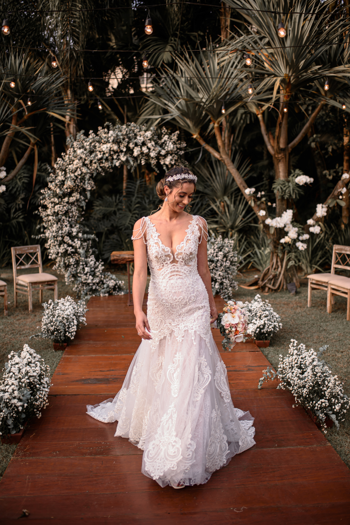 noiva, flores, vale dos sonhos, vestido de noiva, noiva, joias , 