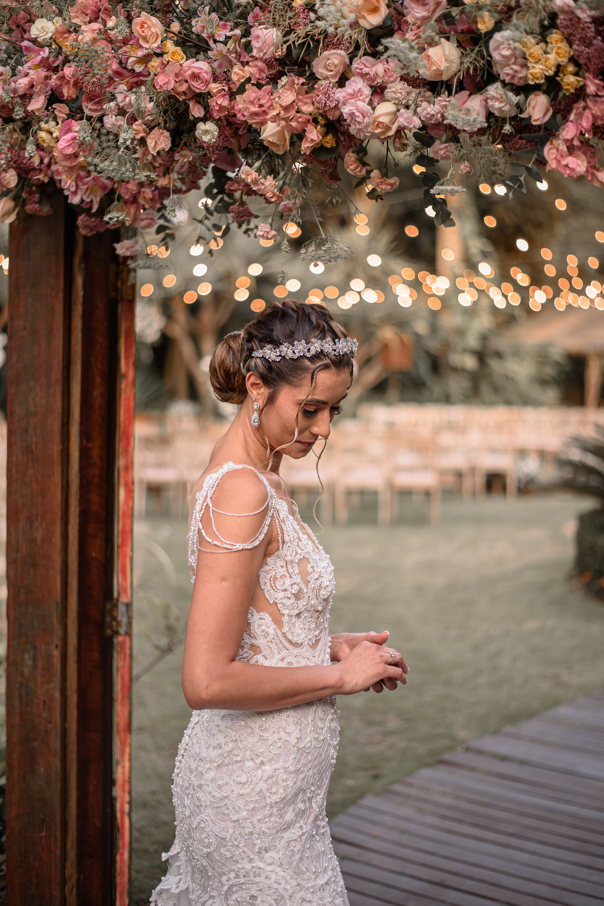 noiva, flores, vale dos sonhos, vestido de noiva, noiva, joias 