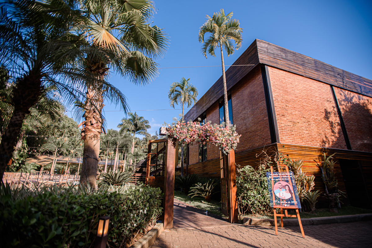 altar, vale dos sonhos , casamento, flores, decoração com flores