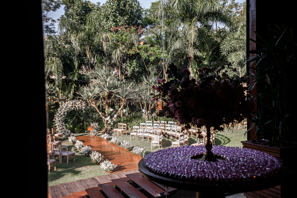 bolo de casamento, vale dos sonhos, casamento, decoração de casamento, flores, decoração em madeira 