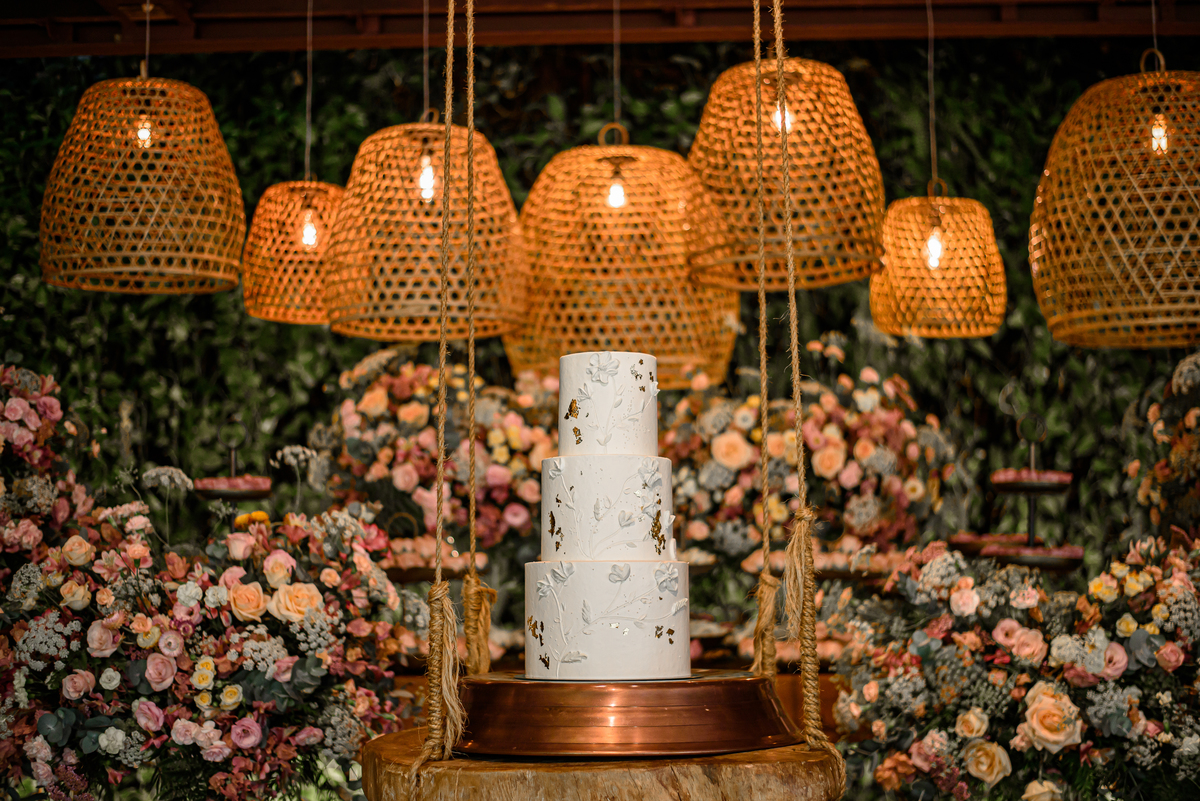 bolo de casamento, vale dos sonhos, casamento, decoração de casamento 