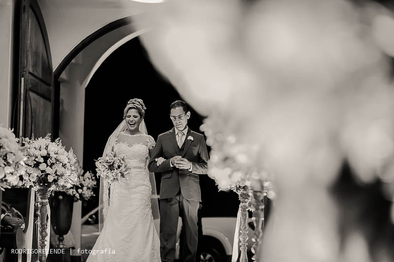 cerimonia capela nossa senhora de fatima jardim guanabara, entrada da noiva