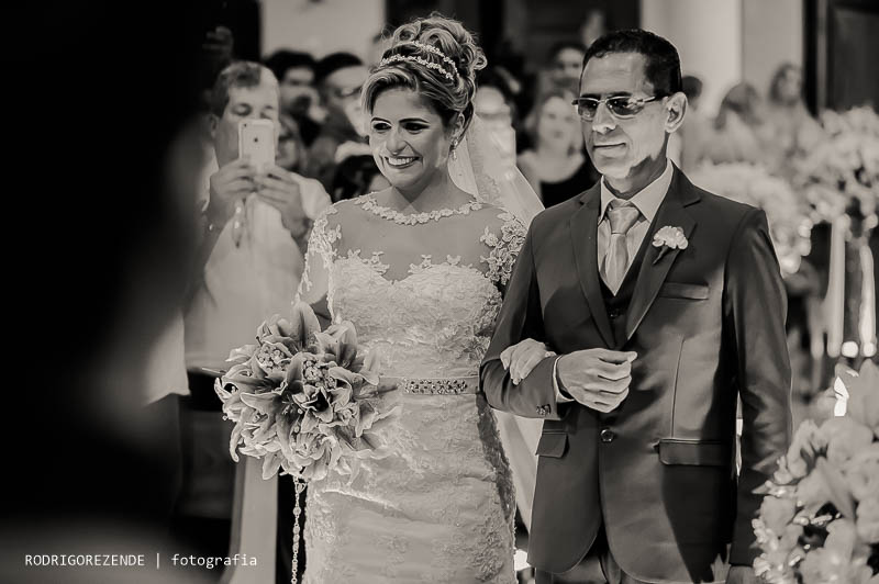 cerimonia capela nossa senhora de fatima jardim guanabara, entrada da noiva