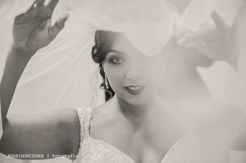 making of da noiva em casa, maquiagem, vestido da noiva, veu da noiva