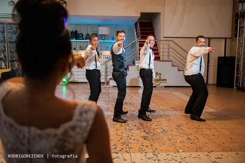 casa de festa, lofty kingdom, noivos, danca casal