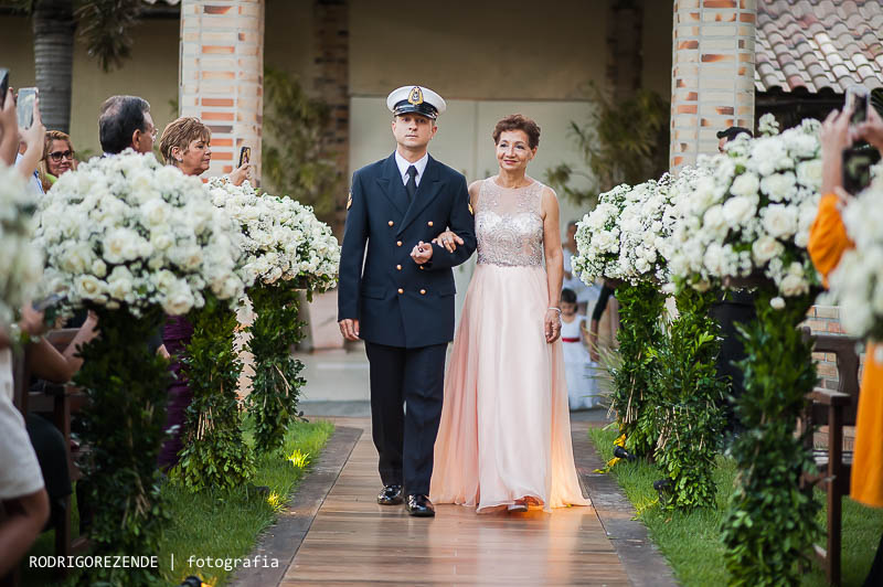 cerimônia de dia, final da tarde, sitio rei do gado,