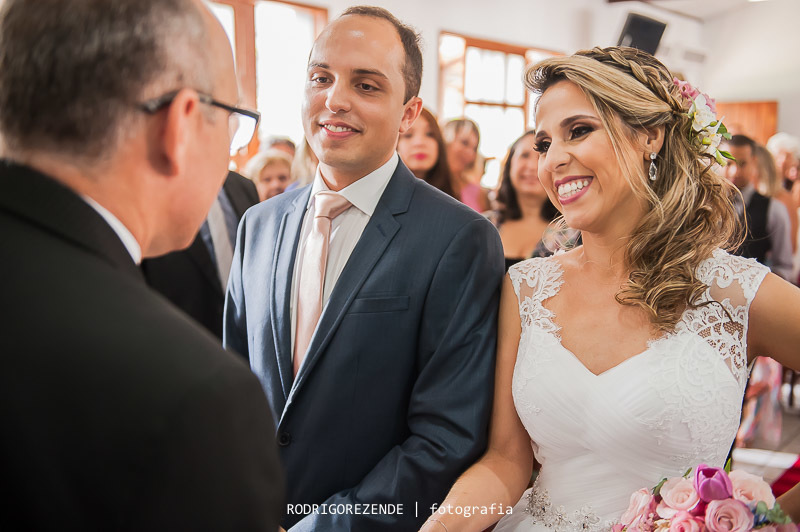 casamento, entrada dos noivos, igreja maranata