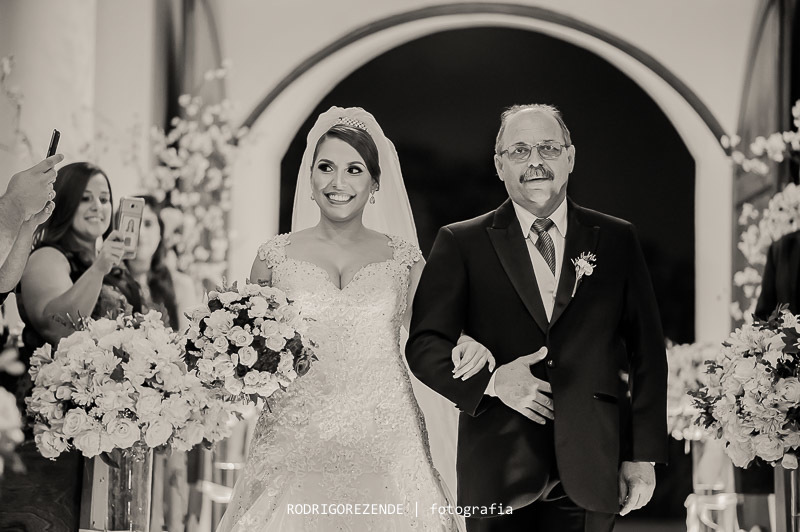 casamento, cerimônia, entrada da noiva, igreja nossa senhora de fátima, rodrigo rezende fotografia