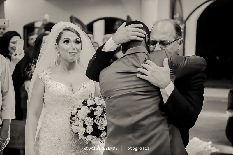 casamento, cerimônia, entrada da noiva, igreja nossa senhora de fátima, rodrigo rezende fotografia