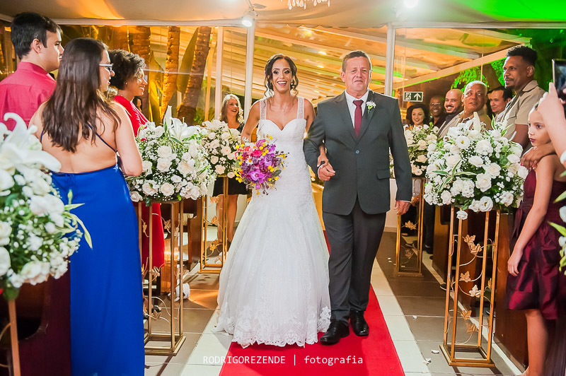 casamento, cerimônia, entrada da noiva, aberema 7 festas, rodrigo rezende fotografia