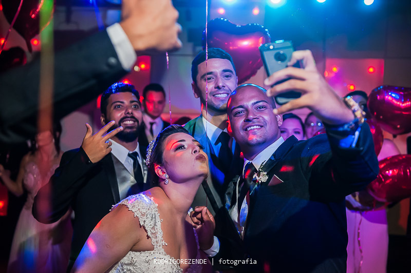 casamento, helena moraes festas, pista de dança, rodrigo rezende fotografia