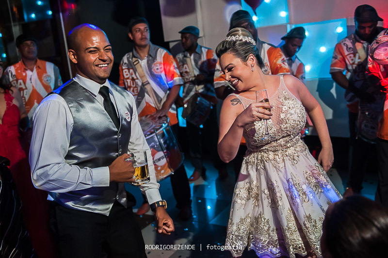 casamento, helena moraes festas, pista de dança, rodrigo rezende fotografia