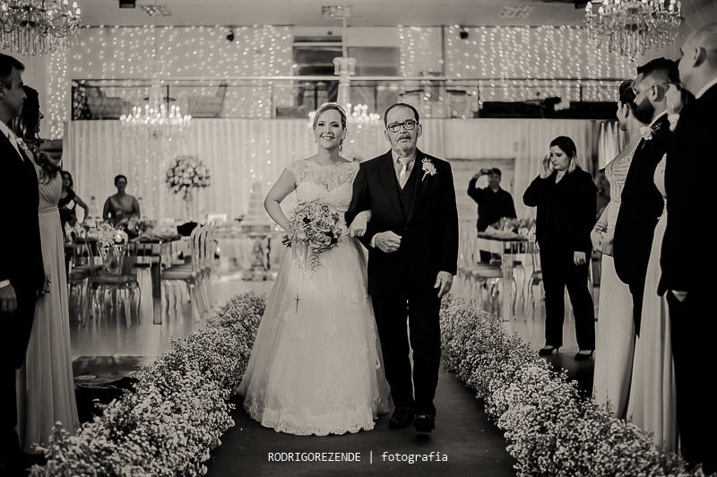 casamento, cerimonia, entrada da noiva, versatilly festas, rodrigo rezende fotografia