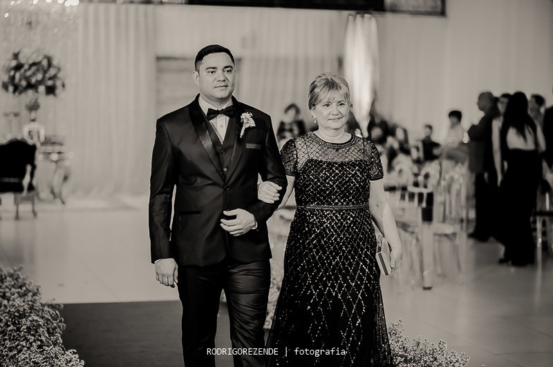 casamento, cerimonia, entrada do noivo, versatilly festas, rodrigo rezende fotografia