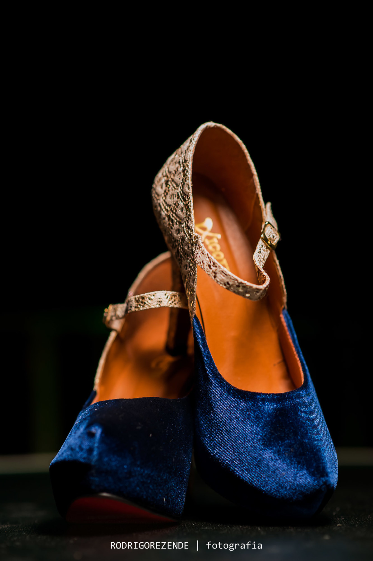 fotos debutante, 15 anos, sapato, ambelle casa de festas, rodrigo rezende fotografia