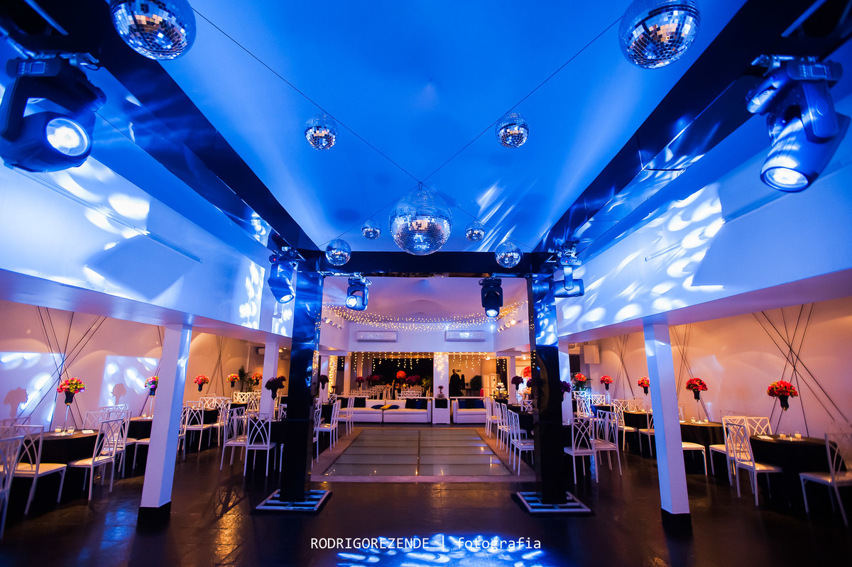 fotos debutante, 15 anos, ambelle casa de festas, decoração, rodrigo rezende fotografia