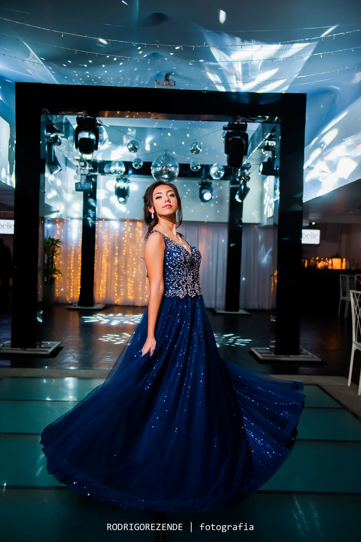 fotos debutante, 15 anos, ambelle casa de festas, rodrigo rezende fotografia