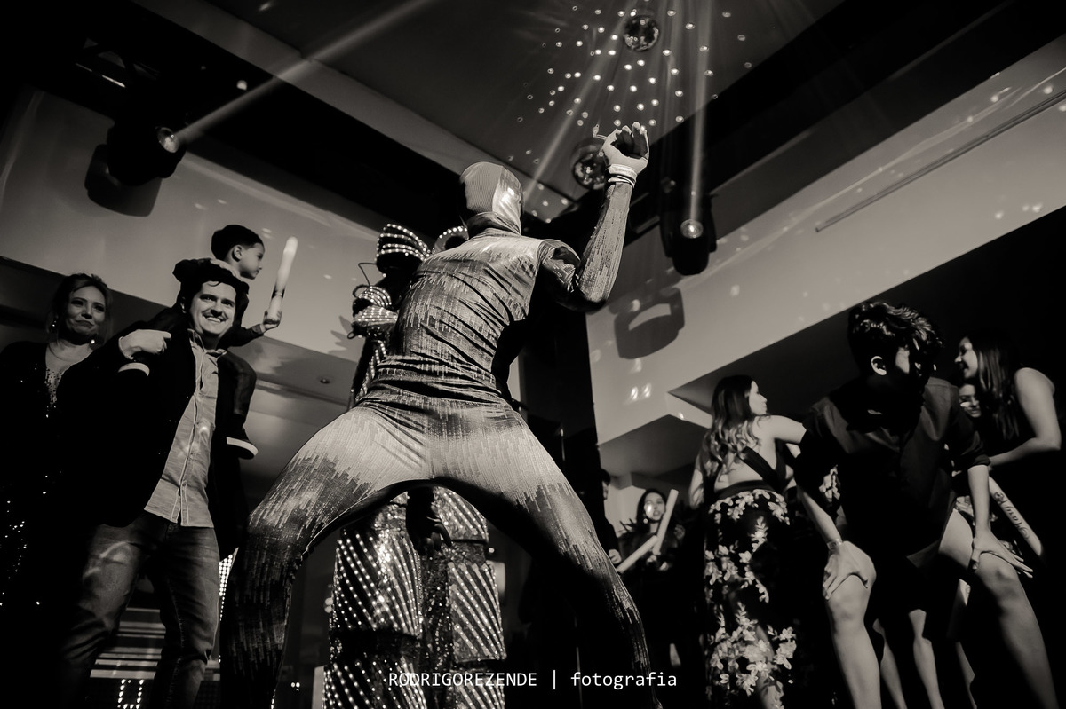 fotos debutante, 15 anos, ambelle casa de festas, pista de dança, rodrigo rezende fotografia