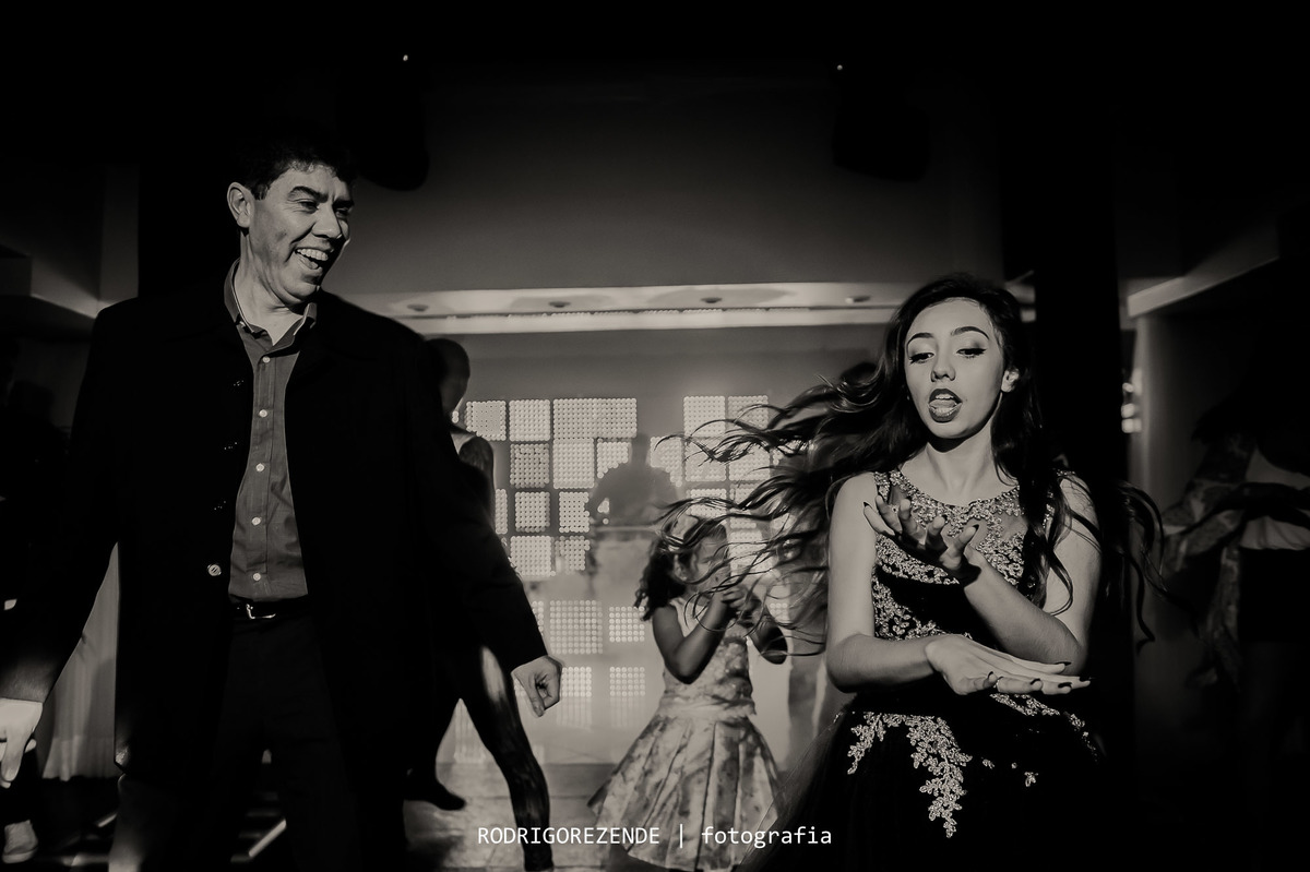 fotos debutante, 15 anos, ambelle casa de festas, pista de dança, rodrigo rezende fotografia