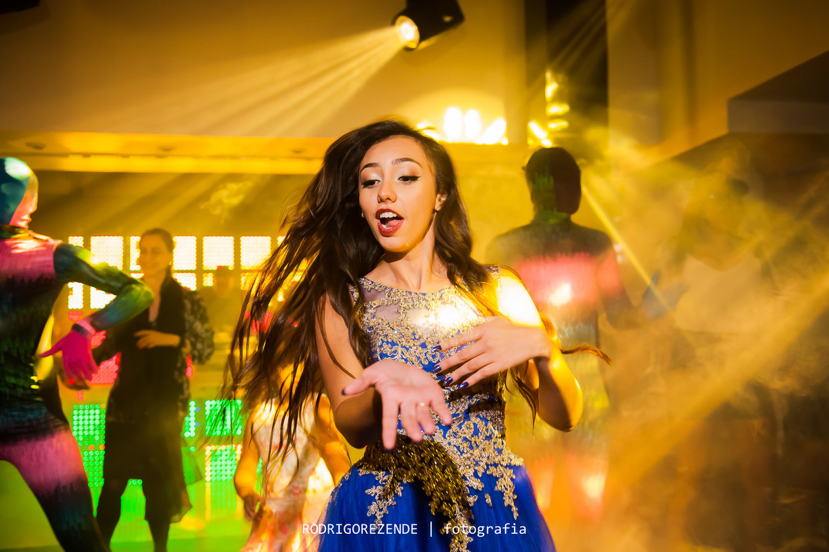 fotos debutante, 15 anos, ambelle casa de festas, pista de dança, rodrigo rezende fotografia