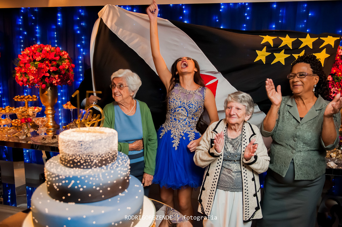 fotos debutante, 15 anos, ambelle casa de festas, parabéns,vasco da gama, vasco,  rodrigo rezende fotografia