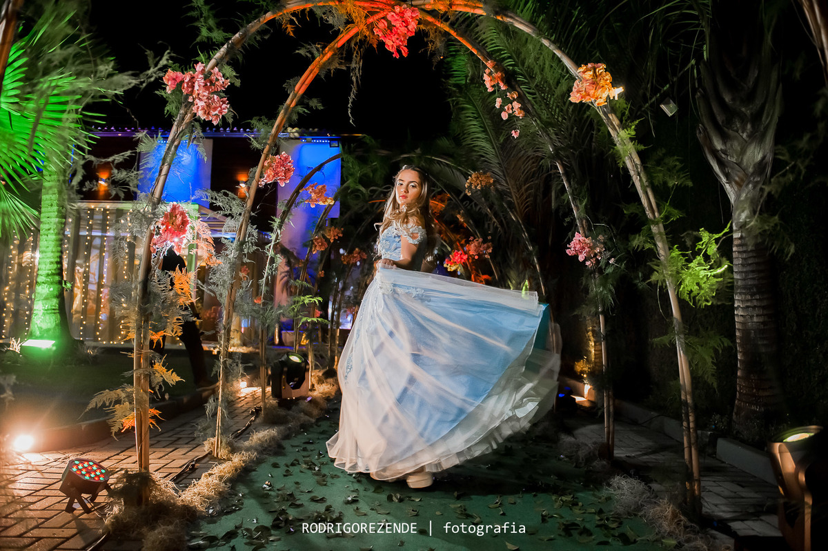 debutante, festa de 15 anos, vila inglesa, rodrigo rezende fotografia