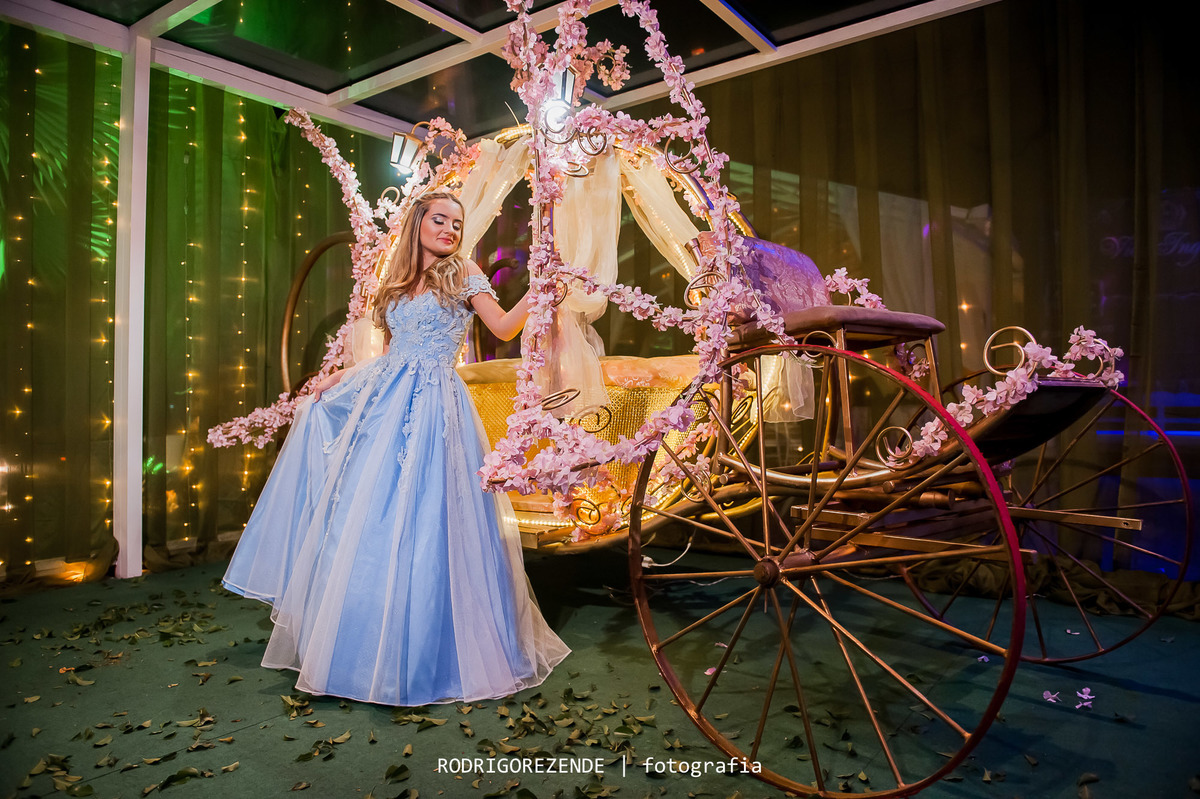 debutante, festa de 15 anos, vila inglesa, rodrigo rezende fotografia