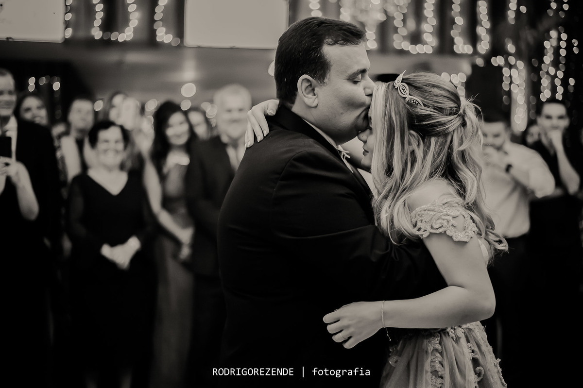 debutante, festa de 15 anos, vila inglesa, valsa, rodrigo rezende fotografia