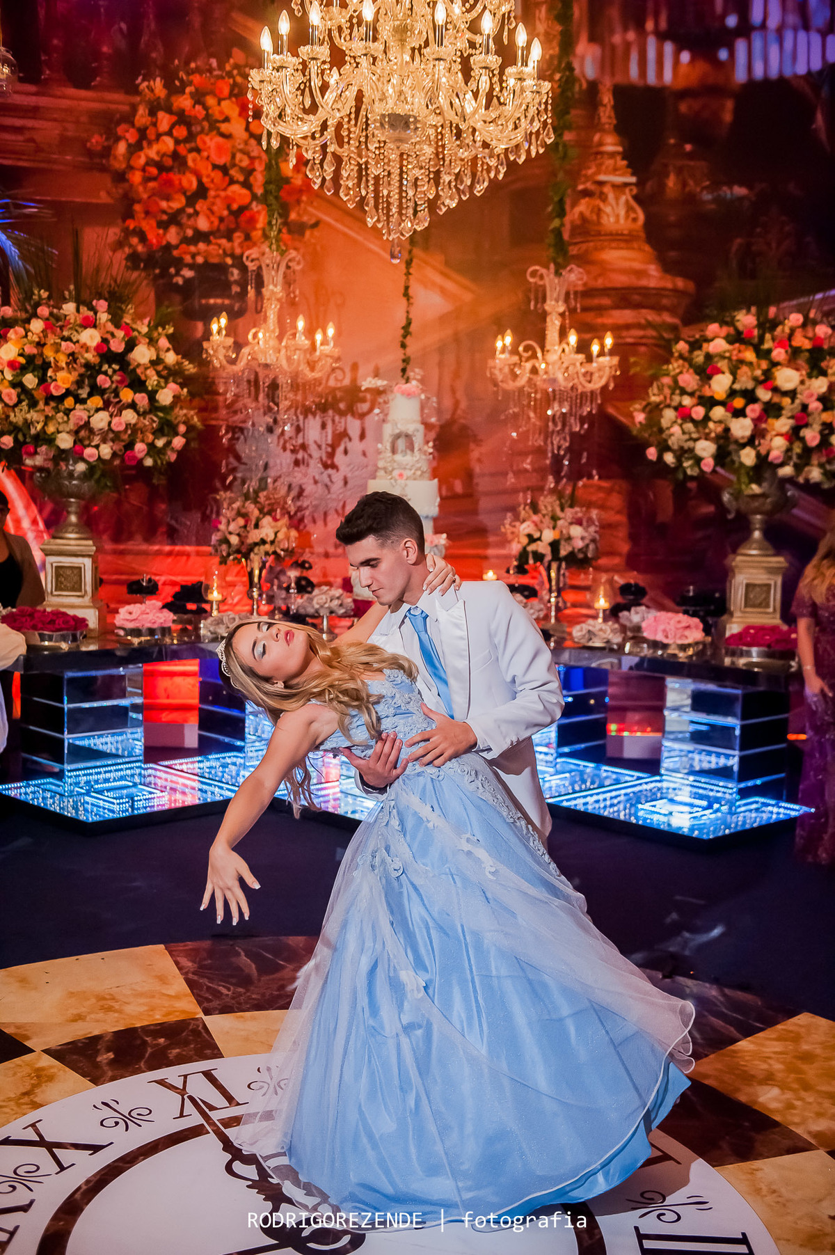 debutante, festa de 15 anos, vila inglesa, valsa, rodrigo rezende fotografia