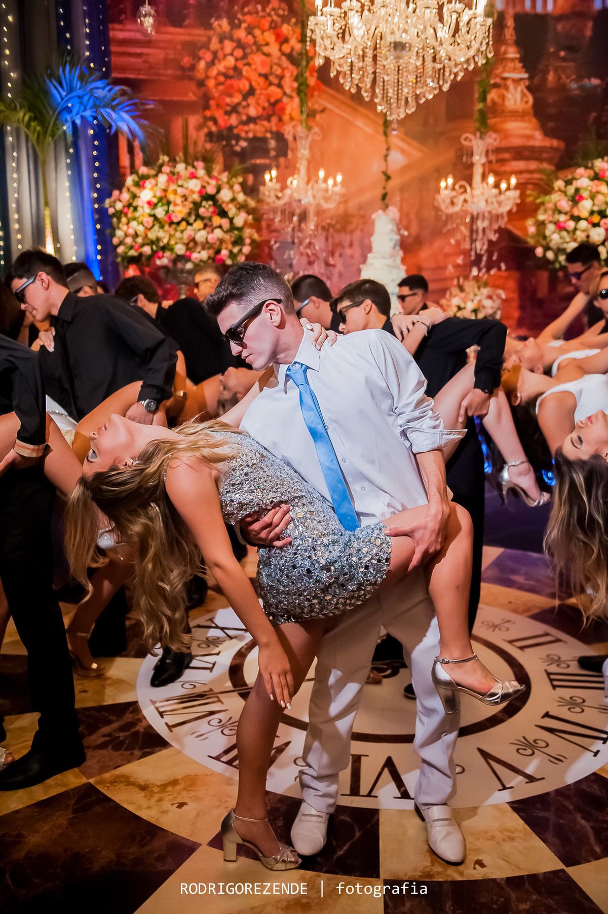 debutante, festa de 15 anos, vila inglesa, valsa, rodrigo rezende fotografia