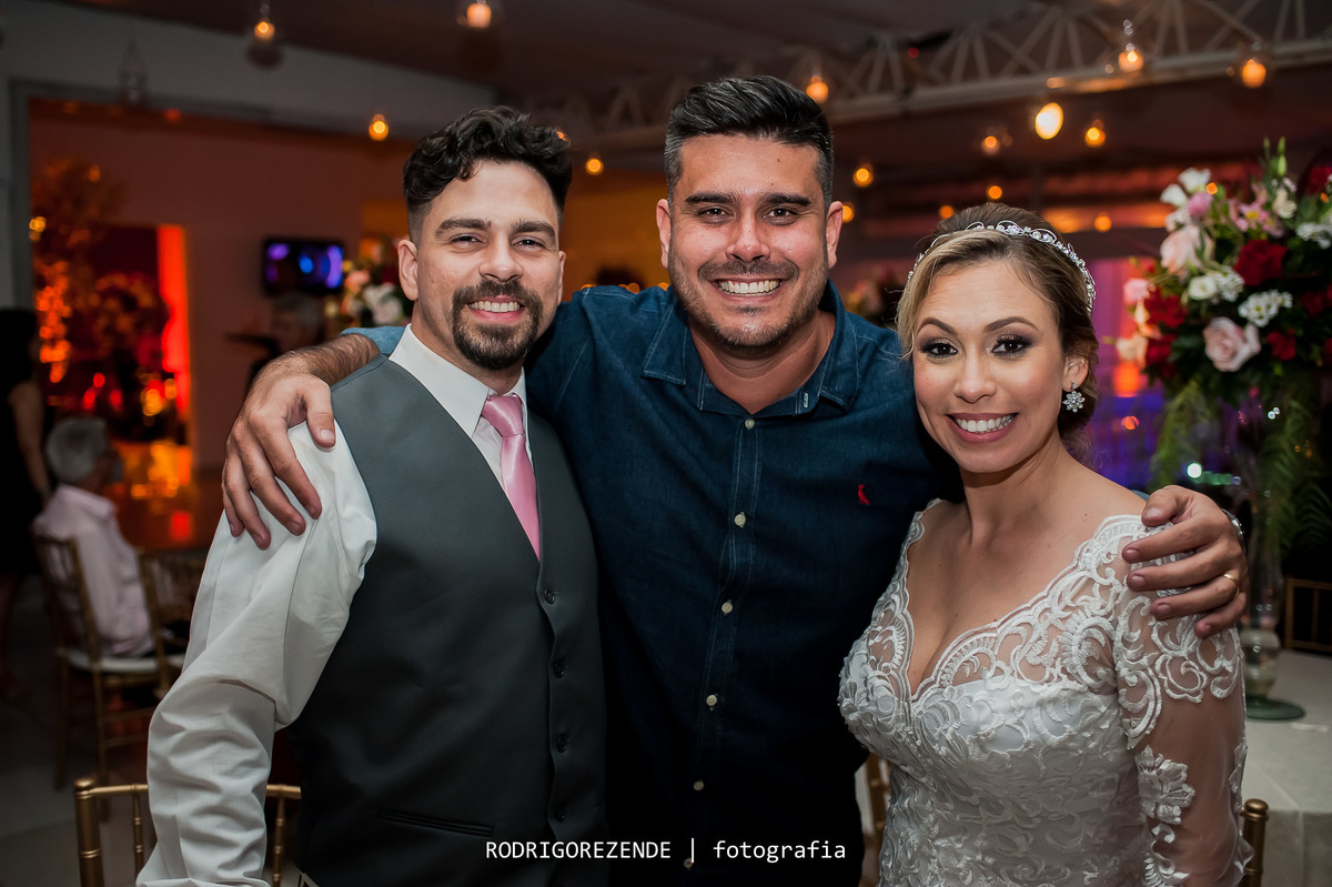 casamento, pista de dança,   aberema 7 casa de festas, rodrigo rezende fotografia