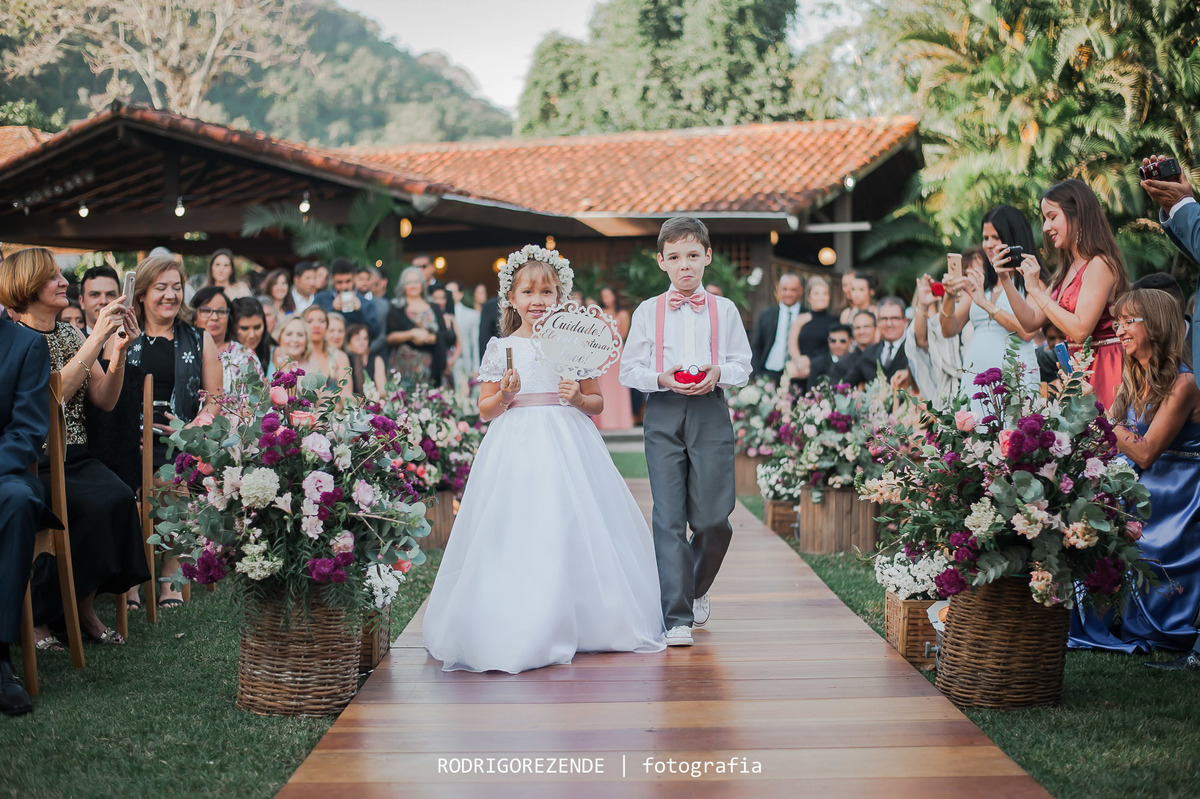 casamento, cerimônia, meio do mato eventos, pagem e daminha,  rodrigo rezende fotografia